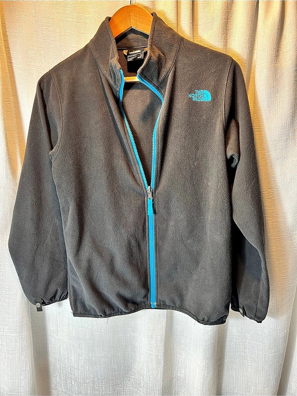 The North Face girls   Glacier Full-Zip Fleece Jacket Gray  kids Large 14-16
